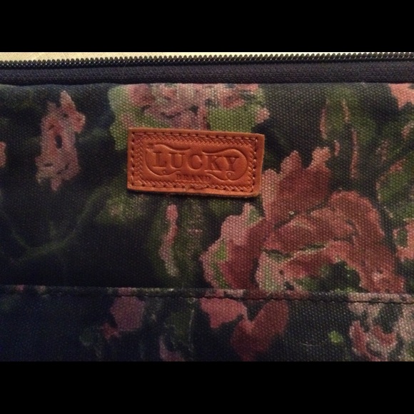 Lucky Brand Bags Lucky Laptop Case Super Cute Poshmark